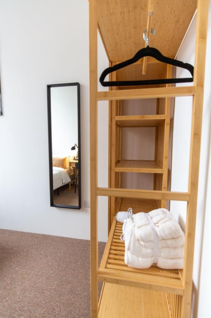Stylish Comfort In London ฟินชืลีย์ ภายนอก รูปภาพ